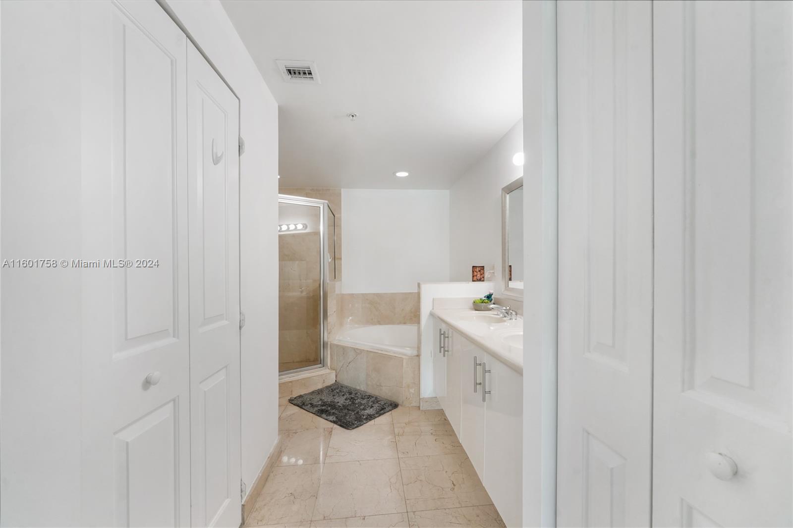 7900 Harbor Island Dr #617, North Bay Village FL 33141