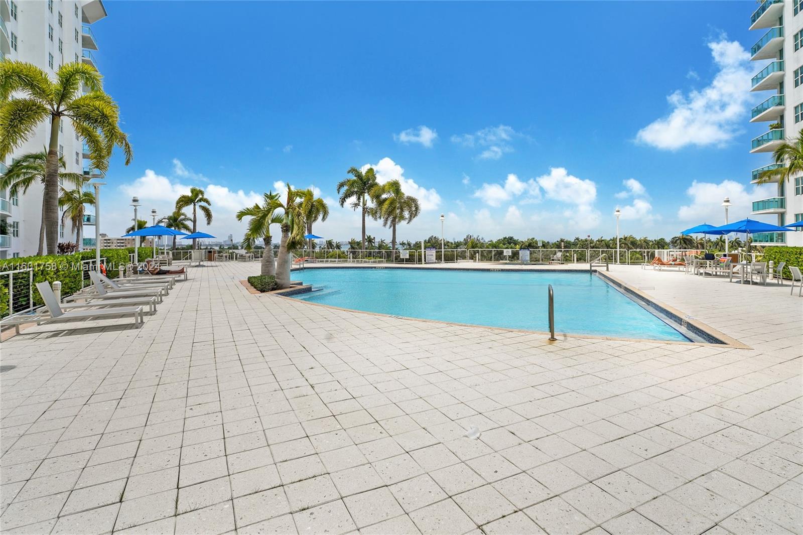 7900 Harbor Island Dr #617, North Bay Village FL 33141