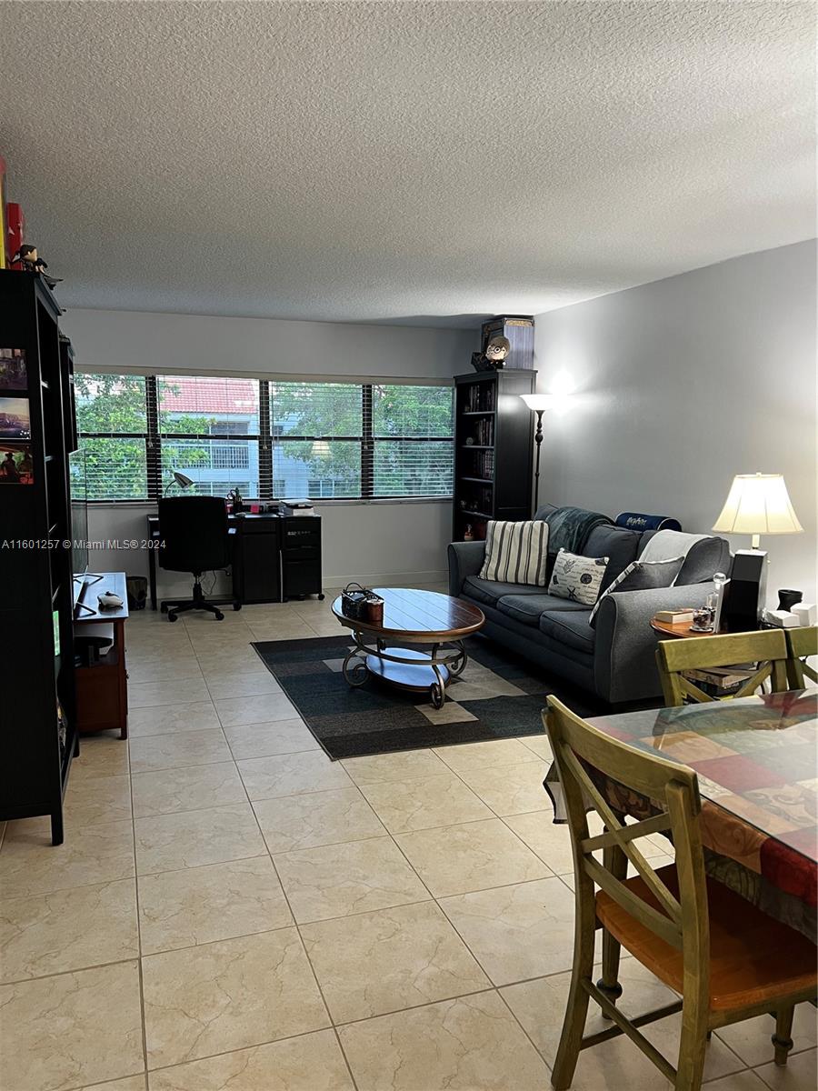 301 Racquet Club Rd #307, Weston, Florida image 8