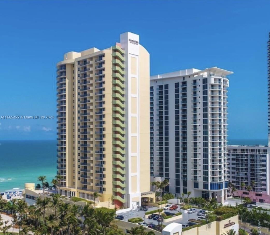 Spacious apartment in the center of Sunny Isles Beach. Fully furnished. Laundry in unit. Property with resort amenities, direct access to the beach, oceanfront bar, pool service, spa, fitness center. All utilities are included. Many restaurants, supermarkets, cafes, playgrounds are in very close proximity. Minimum rent 3 months.