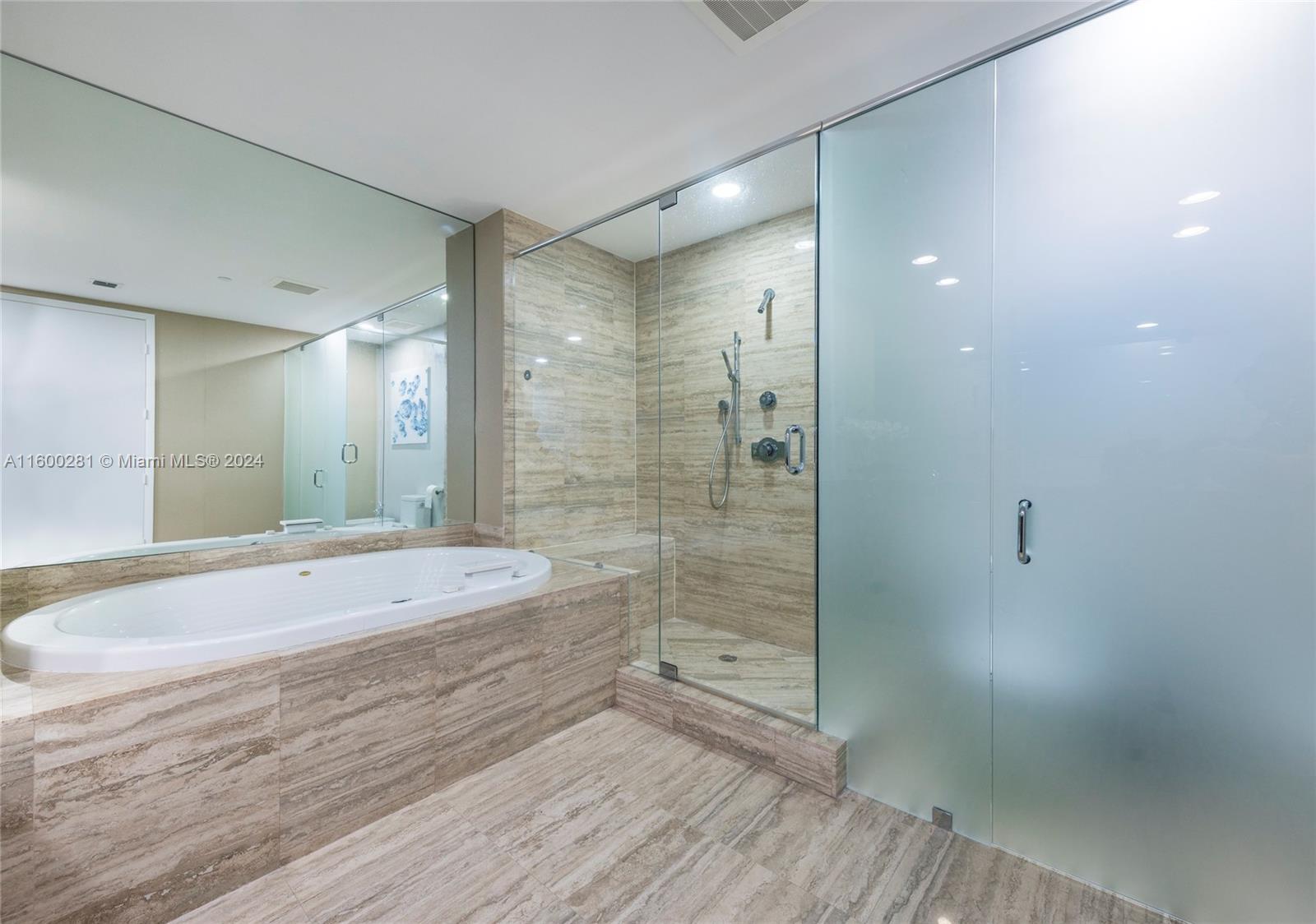 15811 Collins Ave #1102, Sunny Isles Beach FL 33160