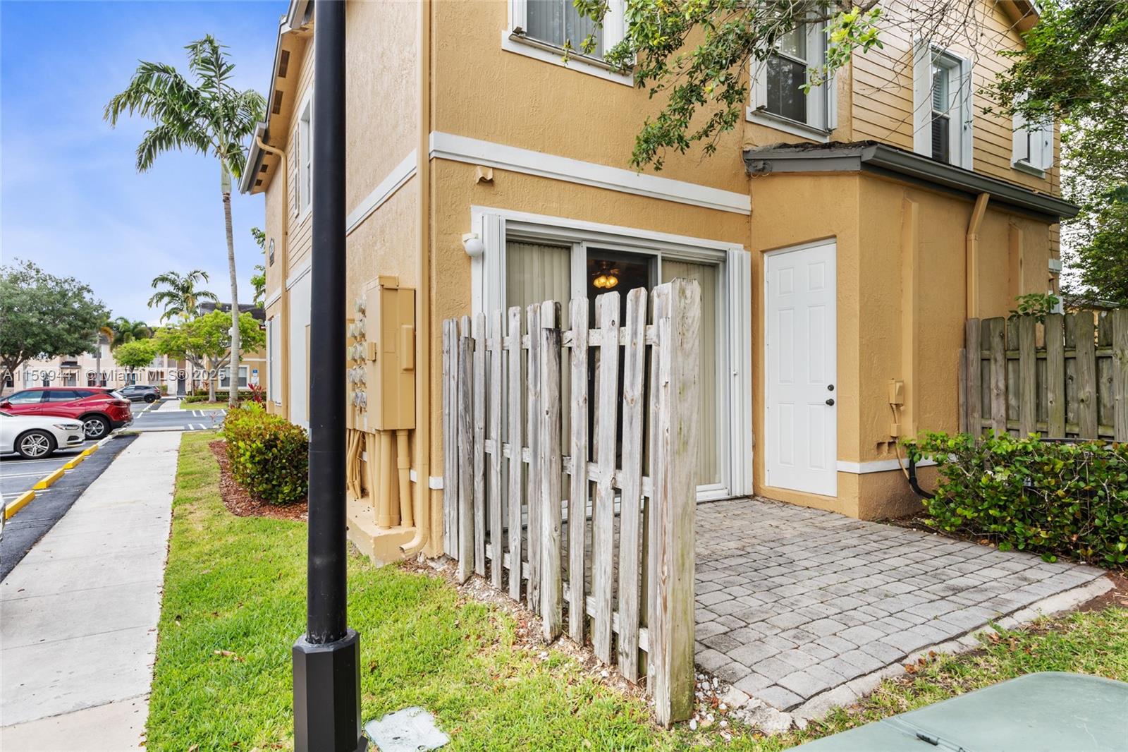 Listing Photo 22