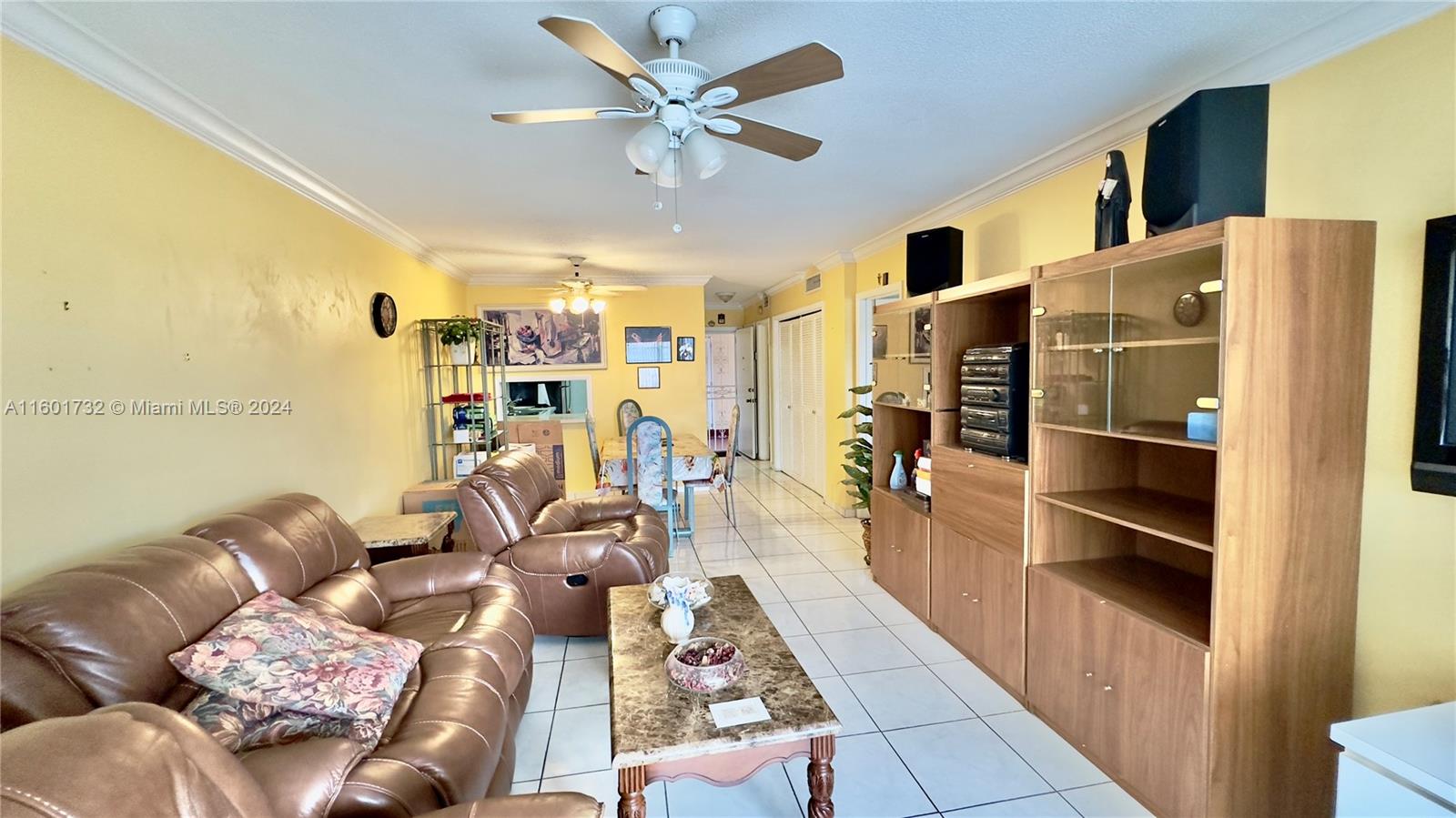 140 Royal Palm Rd #312, Hialeah Gardens, Florida image 14