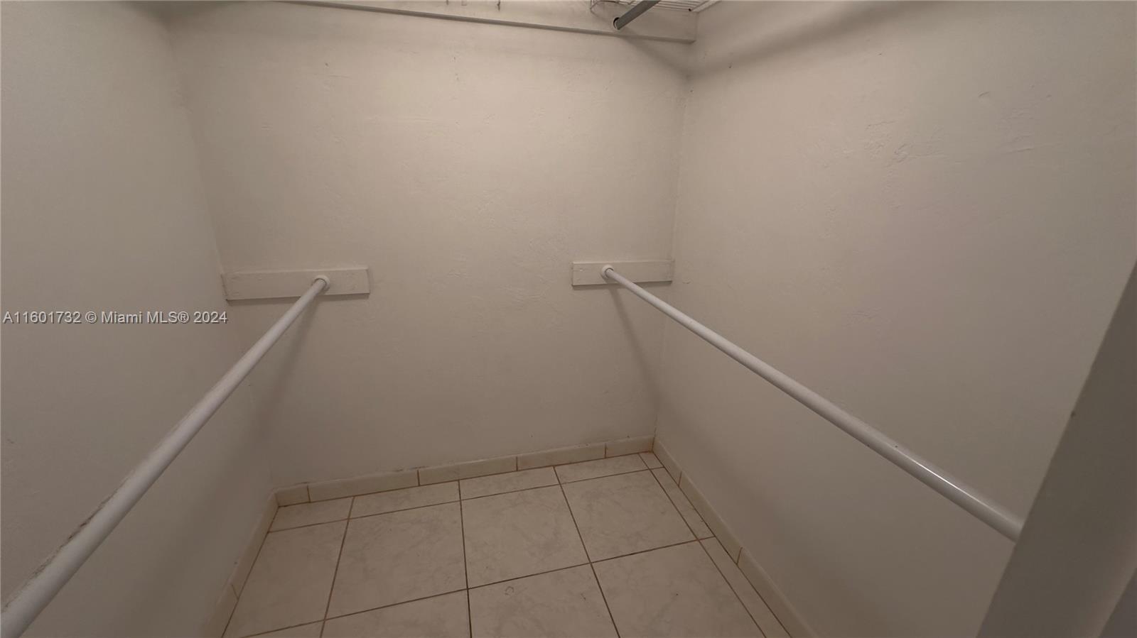 140 Royal Palm Rd #312, Hialeah Gardens, Florida image 19