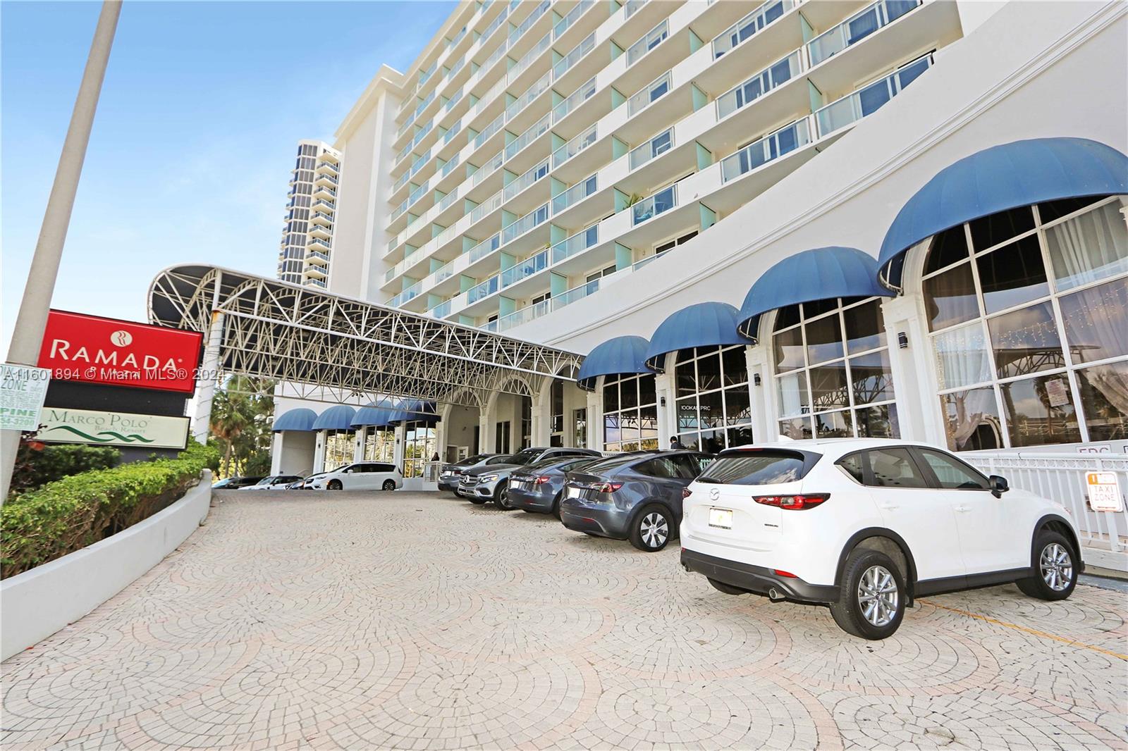 19201 Collins Ave #447, Sunny Isles Beach, Florida image 22