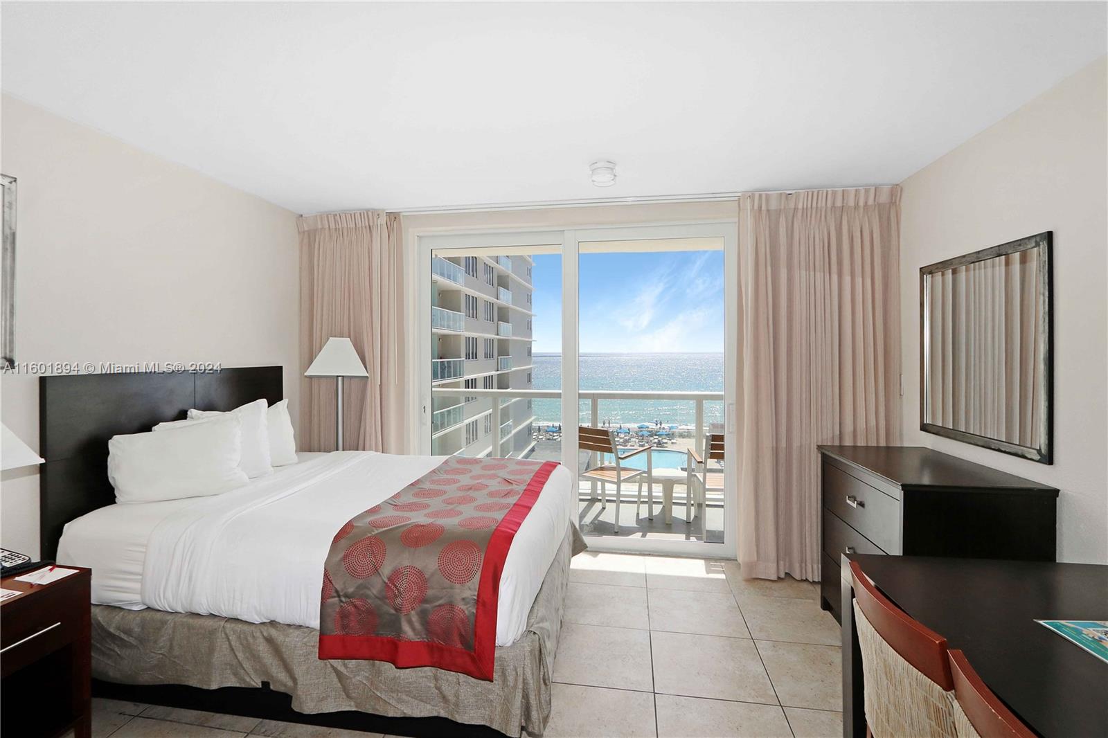 19201 Collins Ave #447, Sunny Isles Beach, Florida image 7