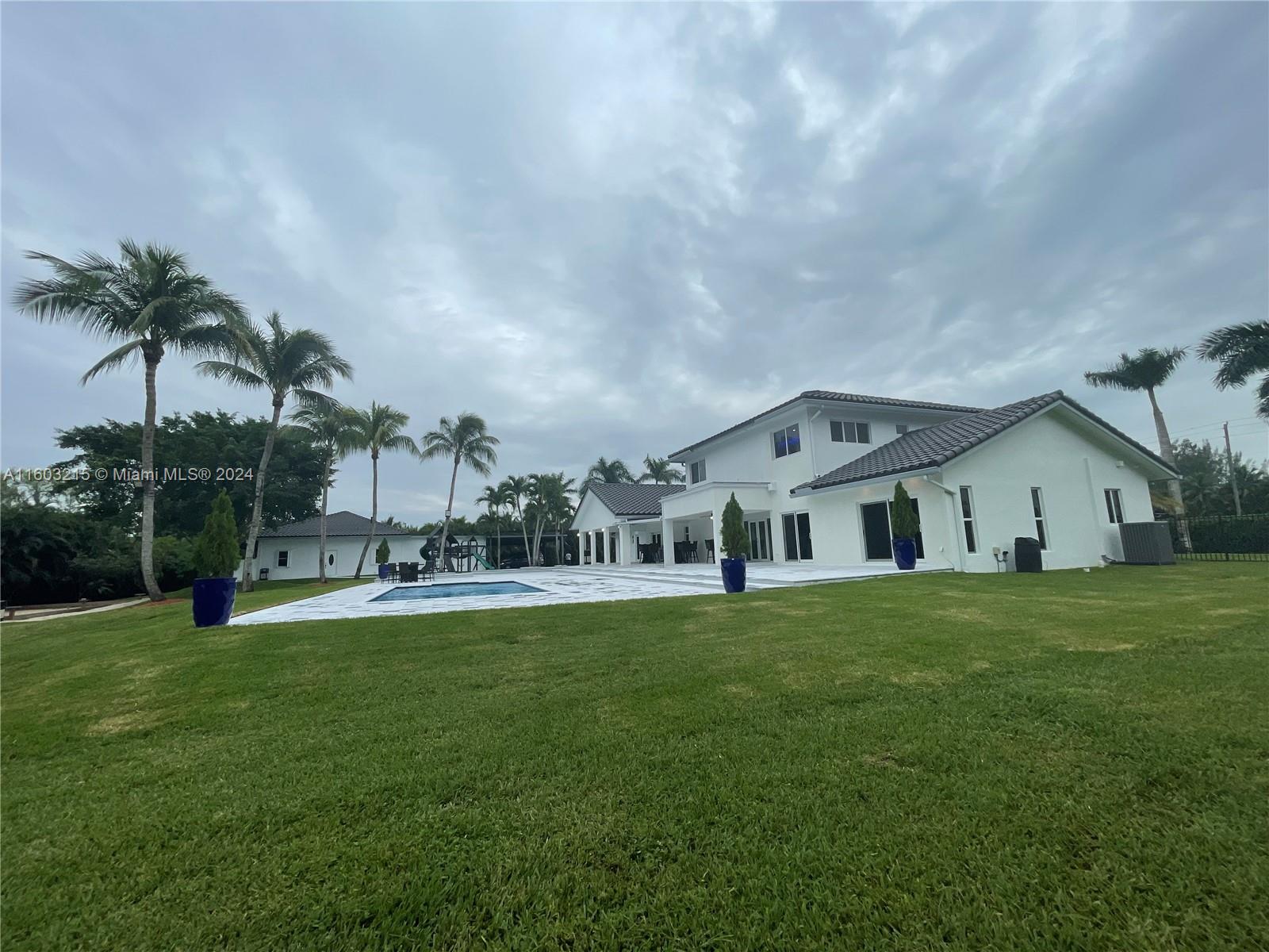 5121 SW 210th Ter, Southwest Ranches, Florida image 8