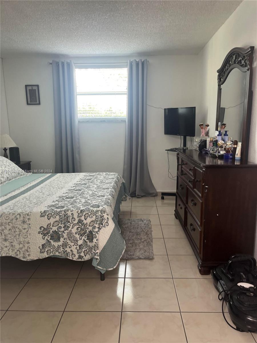 606 W 81st St #210, Hialeah, Florida image 20