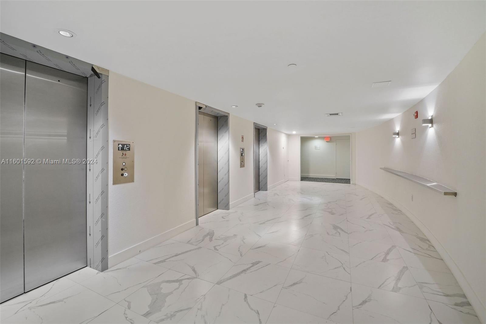 1000 West Ave #1105, Miami Beach, Florida image 20