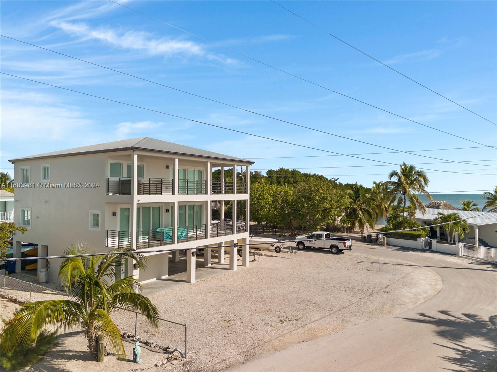 144 Blue Harbor, Tavernier, Florida image 25