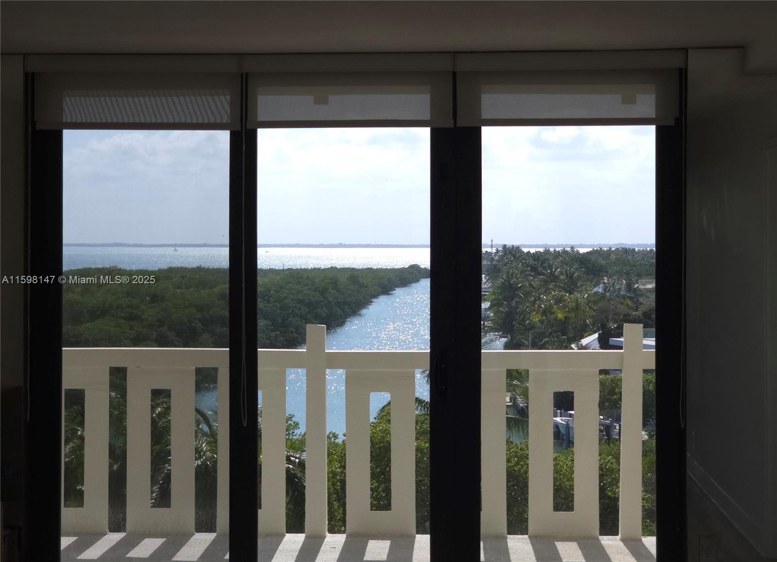 Towers Of Key Biscayne Co Key Biscayne, FL 33149
