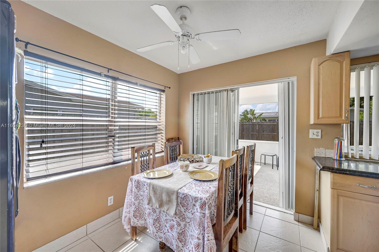 5340 SW 11th St, Margate, Florida image 15