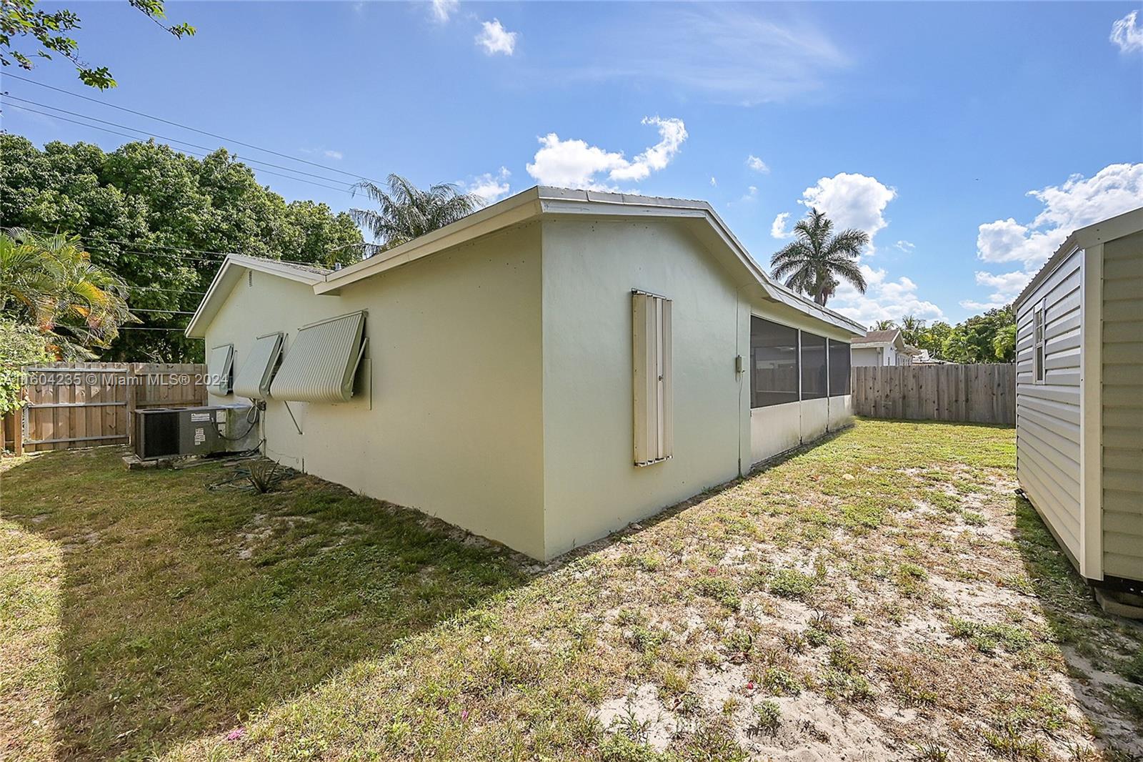 5340 SW 11th St, Margate, Florida image 26