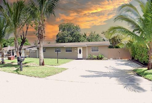 6311 SW 3rd St, Margate, Florida image 2