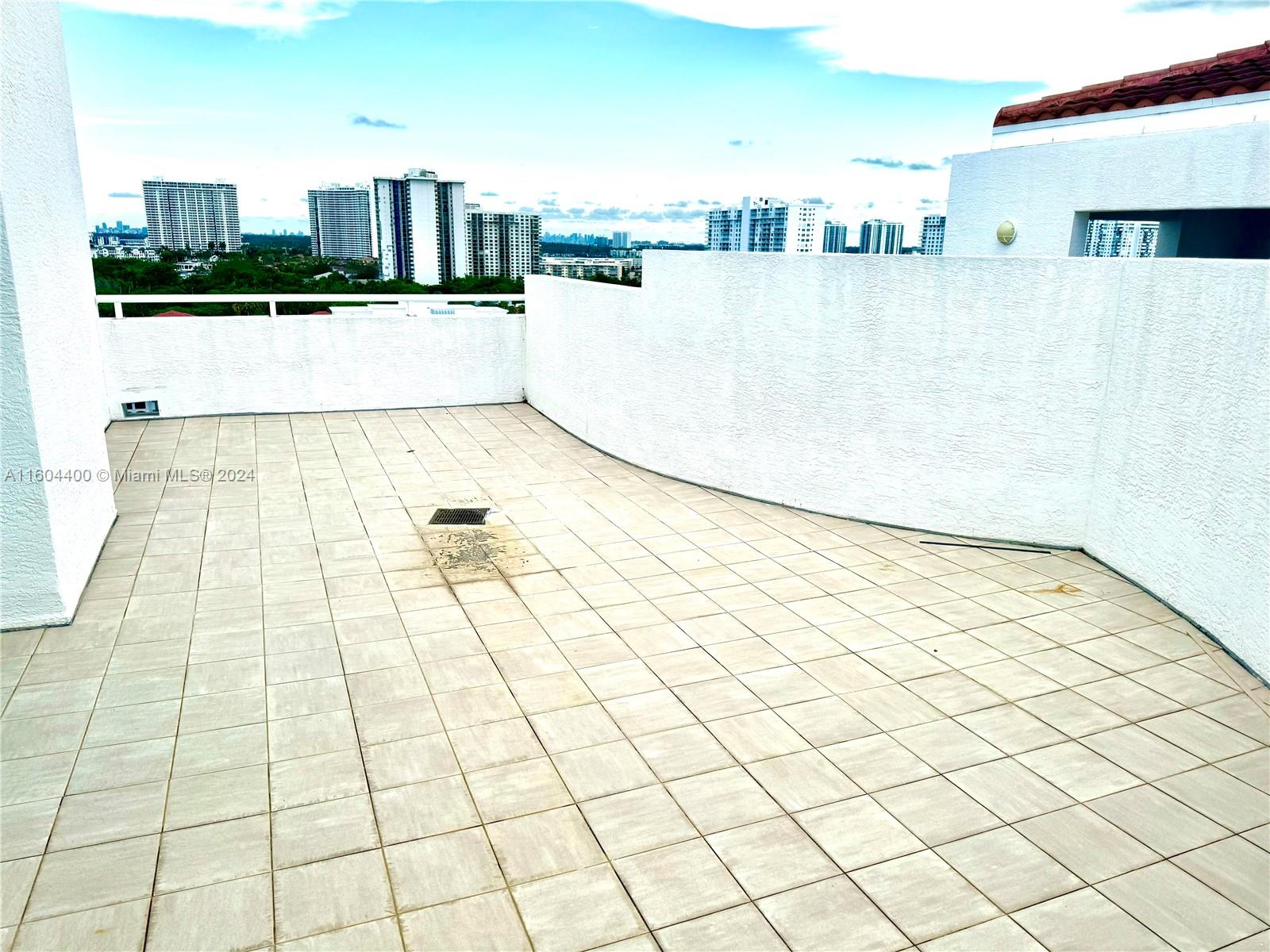 3131 NE 188th St #2-1213, Aventura FL 33180