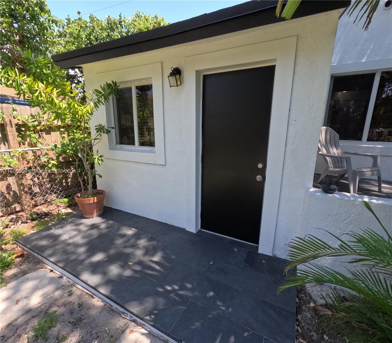 Listing Photo 17