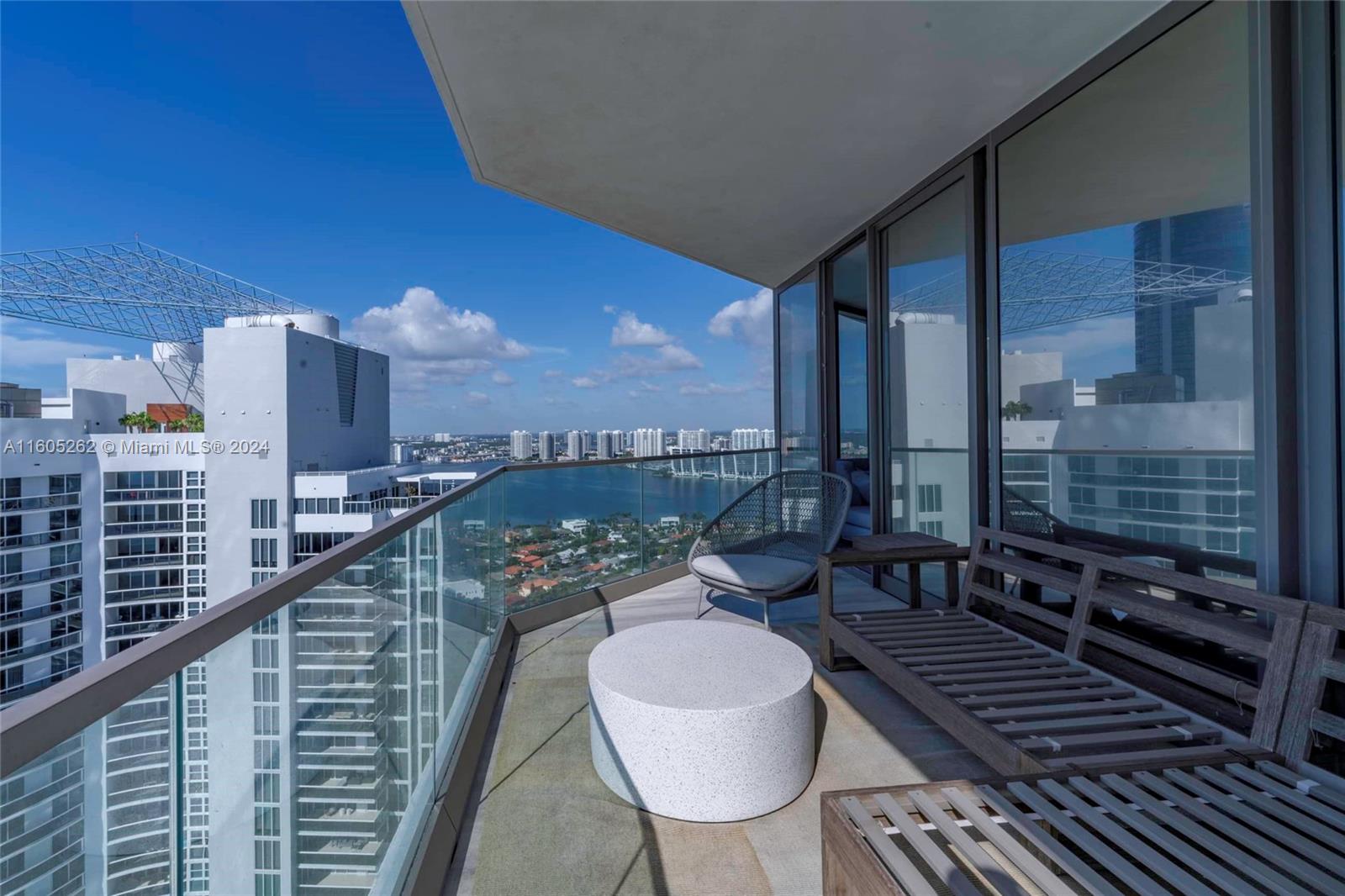 18975 Collins Ave #3004, Sunny Isles Beach, Florida image 5