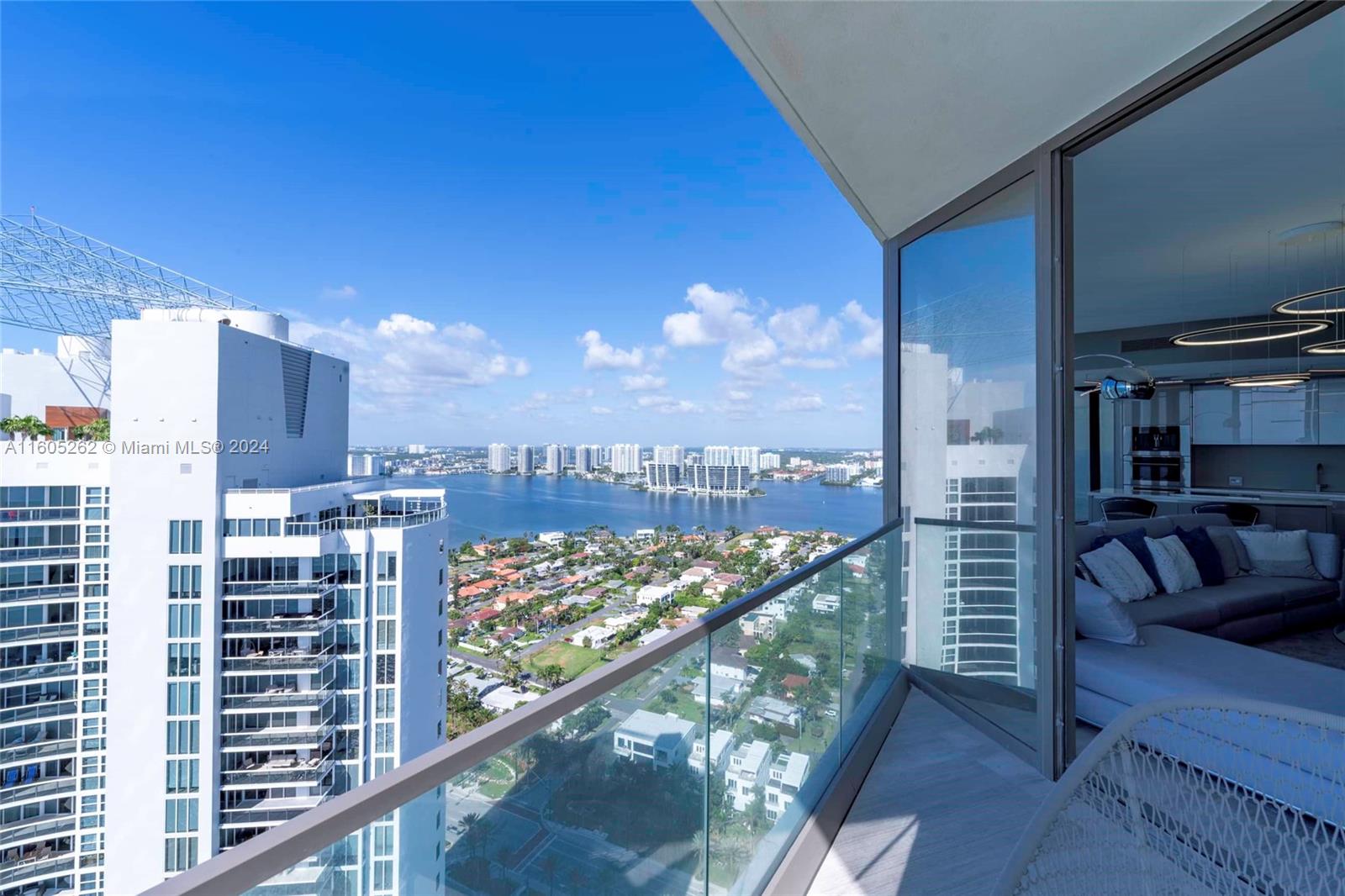 18975 Collins Ave #3004, Sunny Isles Beach, Florida image 6