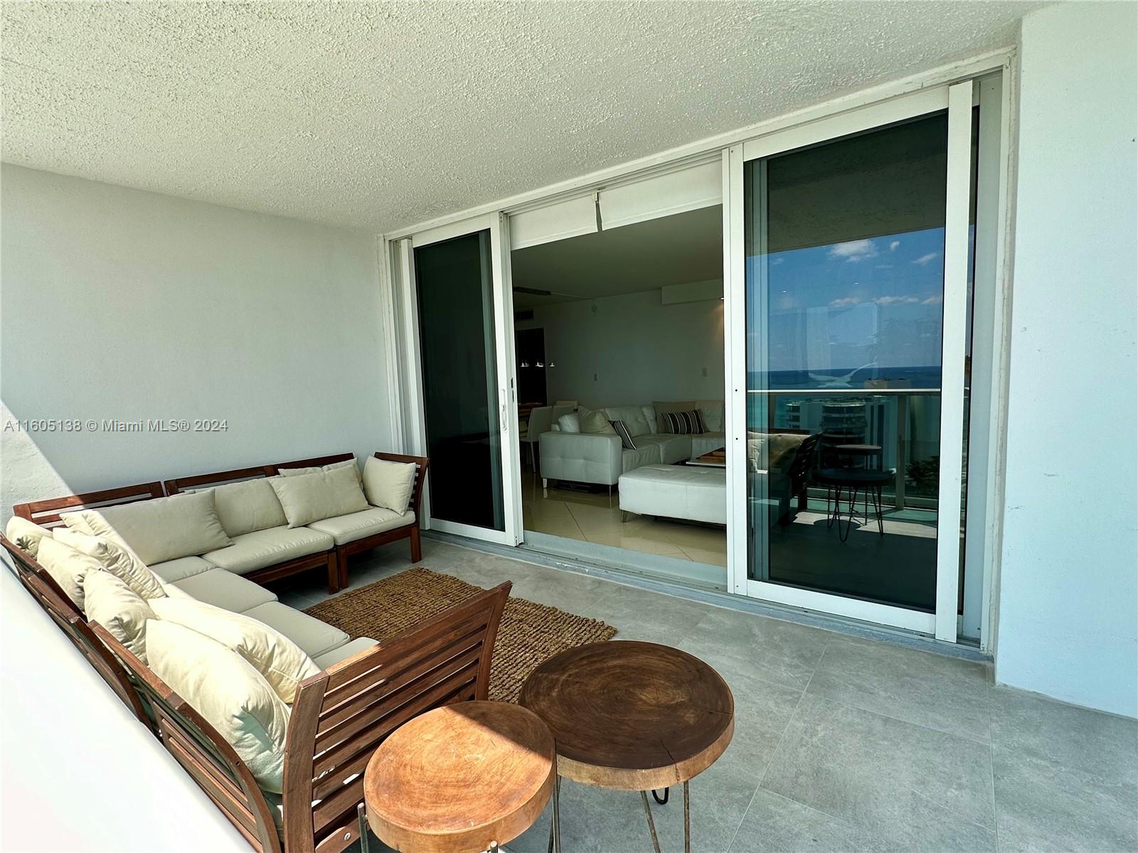 100 Bayview Dr #1405, Sunny Isles Beach, Florida image 18