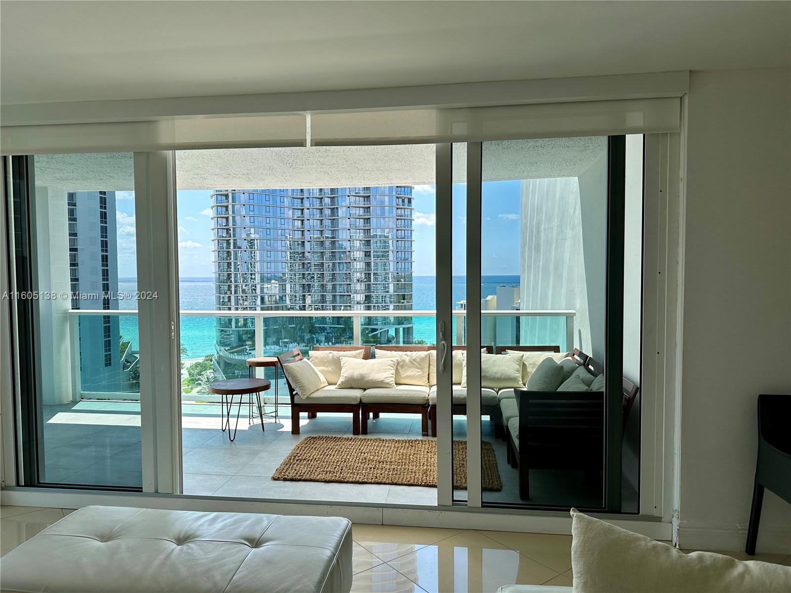 100 Bayview Dr #1405, Sunny Isles Beach, Florida image 20