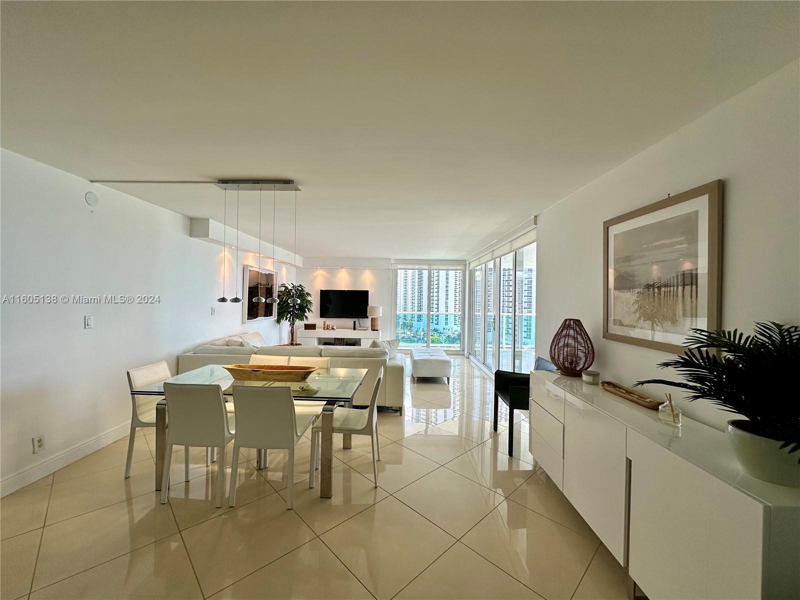 100 Bayview Dr #1405, Sunny Isles Beach, Florida image 8