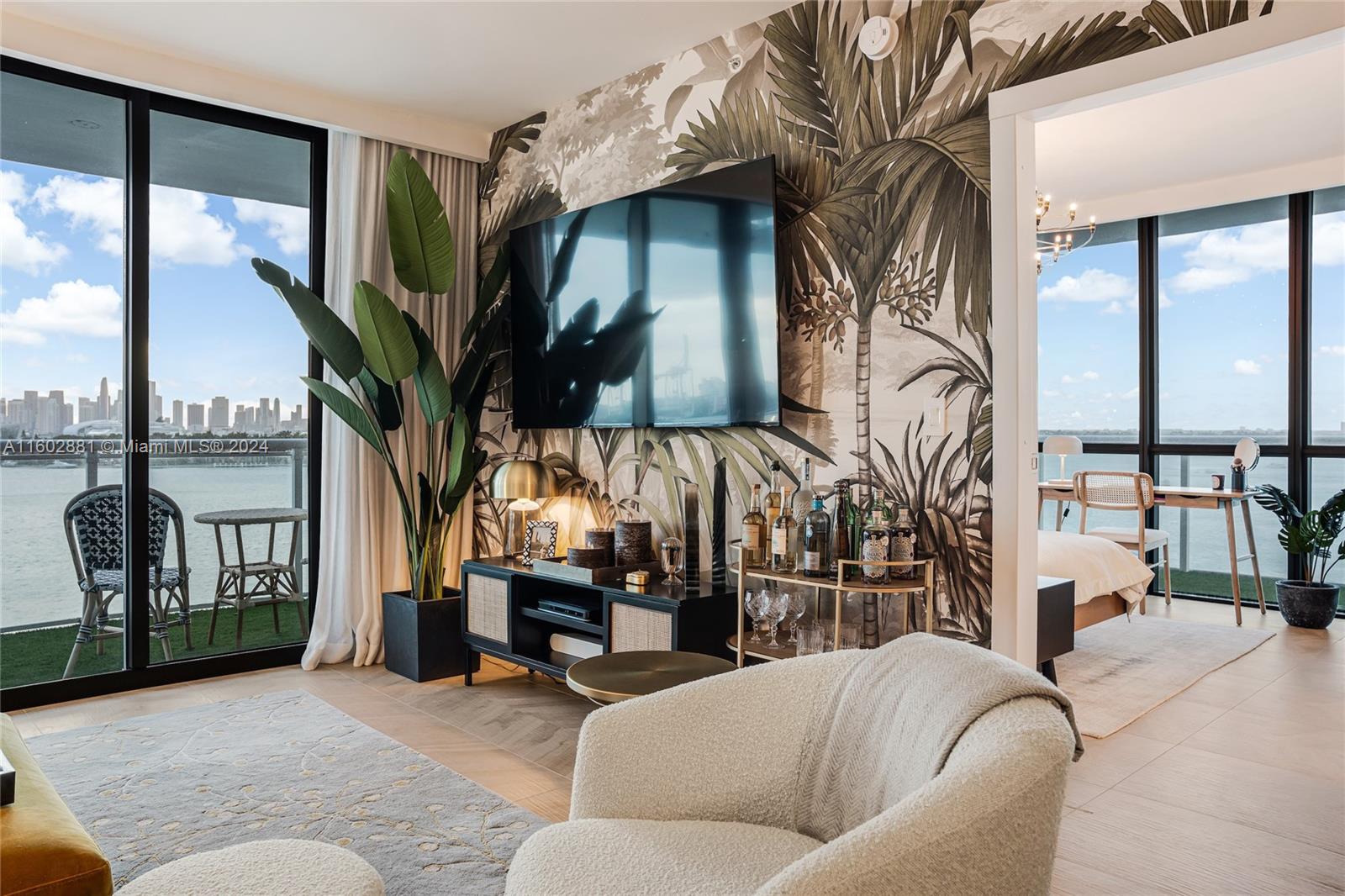 520 West Ave #805, Miami Beach FL 33139