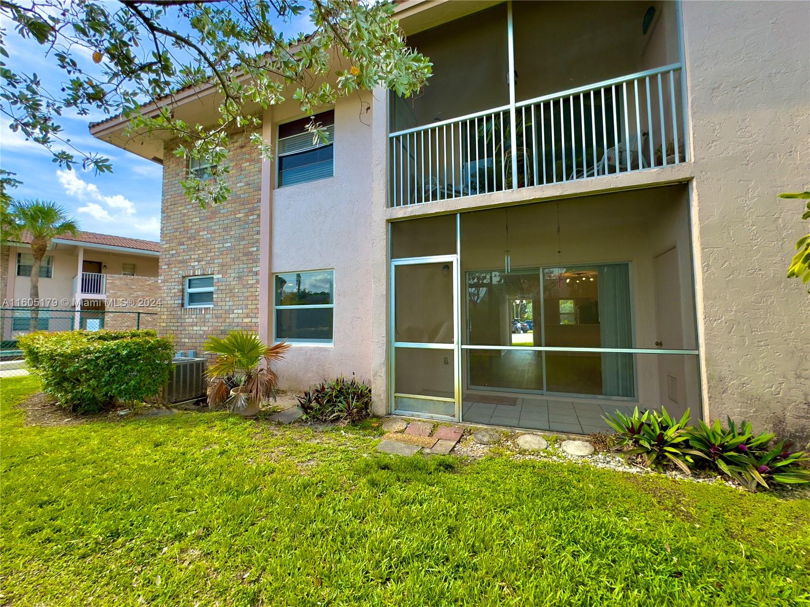 8421 Royal Palm Blvd #8421, Coral Springs, Florida image 36