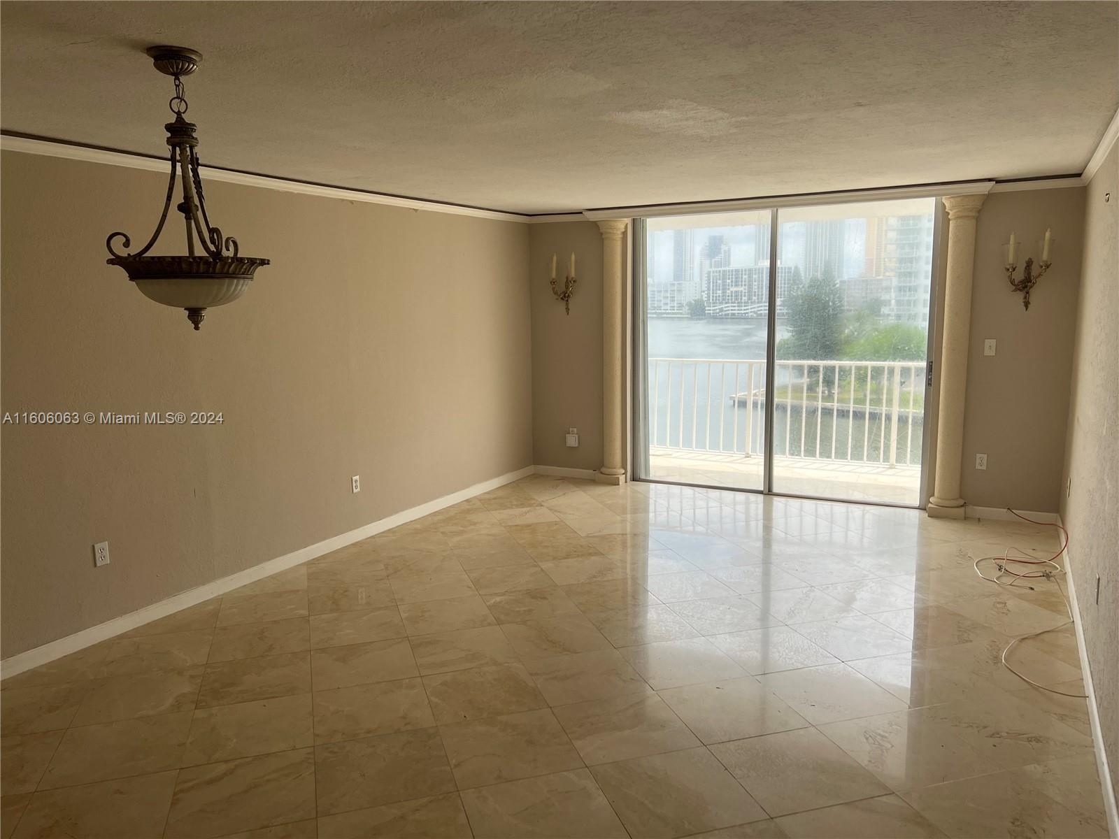 4000 NE 170th St #604, North Miami Beach, Florida image 4