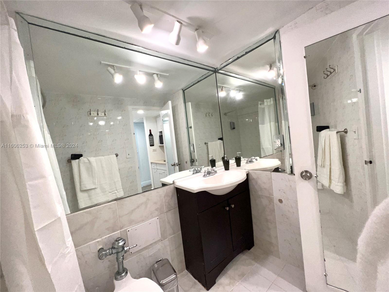 5445 Collins Ave #1515, Miami Beach, Florida image 15