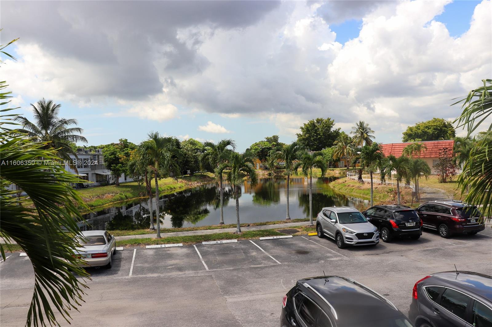 Residential, Miami Gardens, Florida image 27