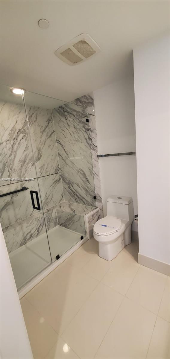 55 SW 9th St #2609, Miami FL 33130