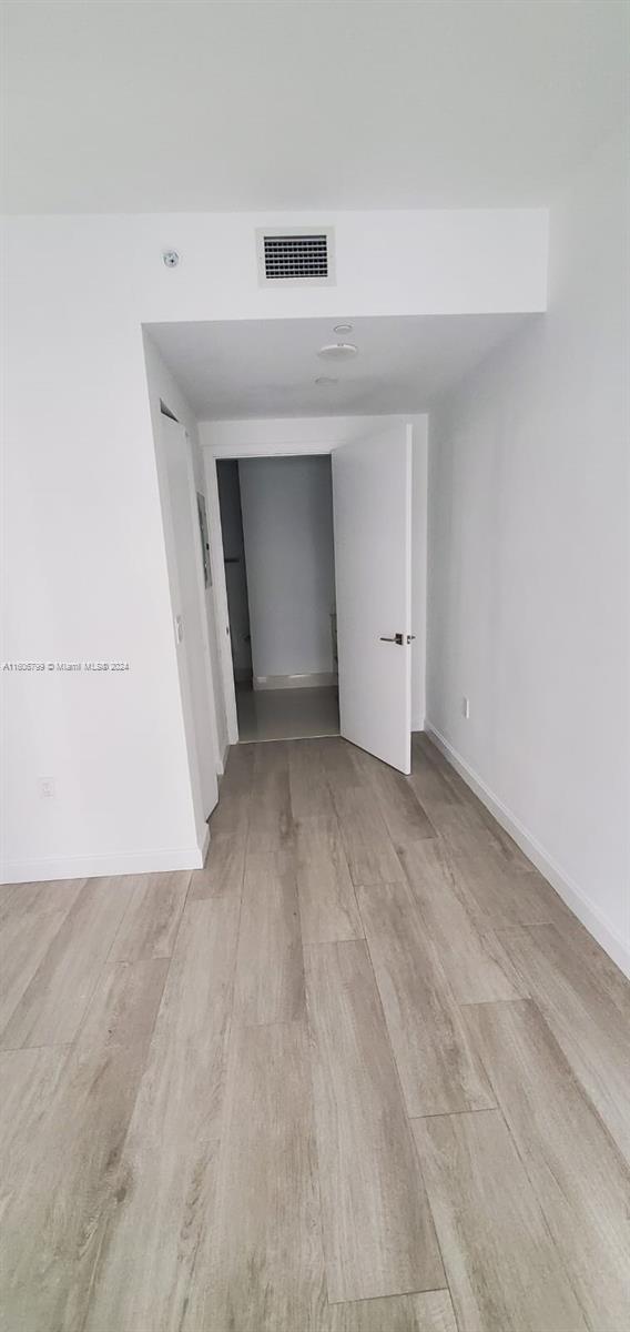 55 SW 9th St #2609, Miami FL 33130