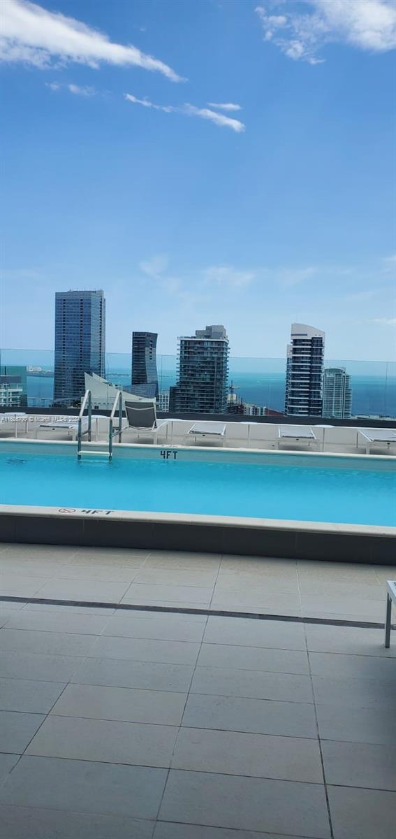 55 SW 9th St #2609, Miami FL 33130