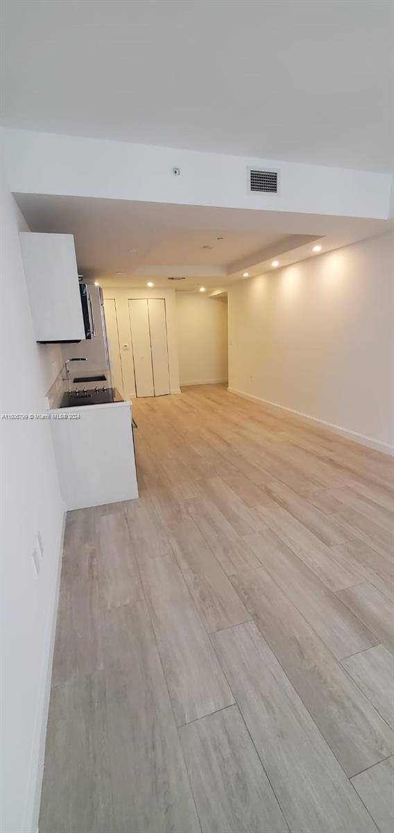 55 SW 9th St #2609, Miami FL 33130