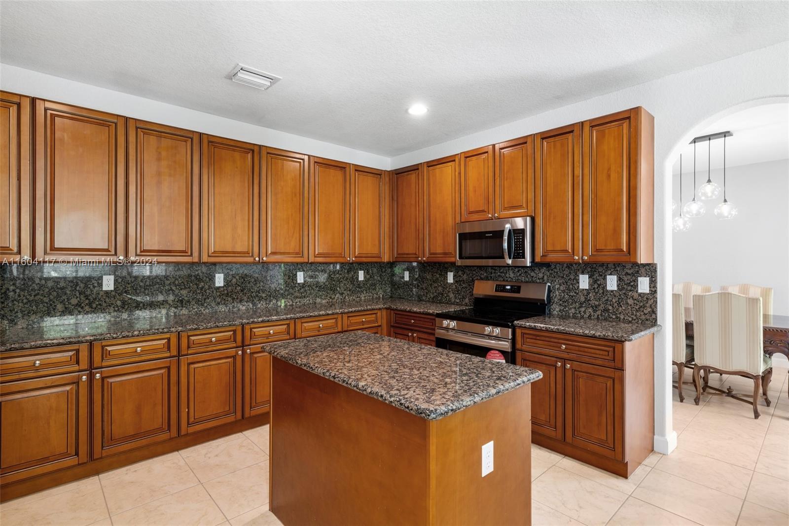 7716 SW 193rd Ln, Cutler Bay, Florida image 19