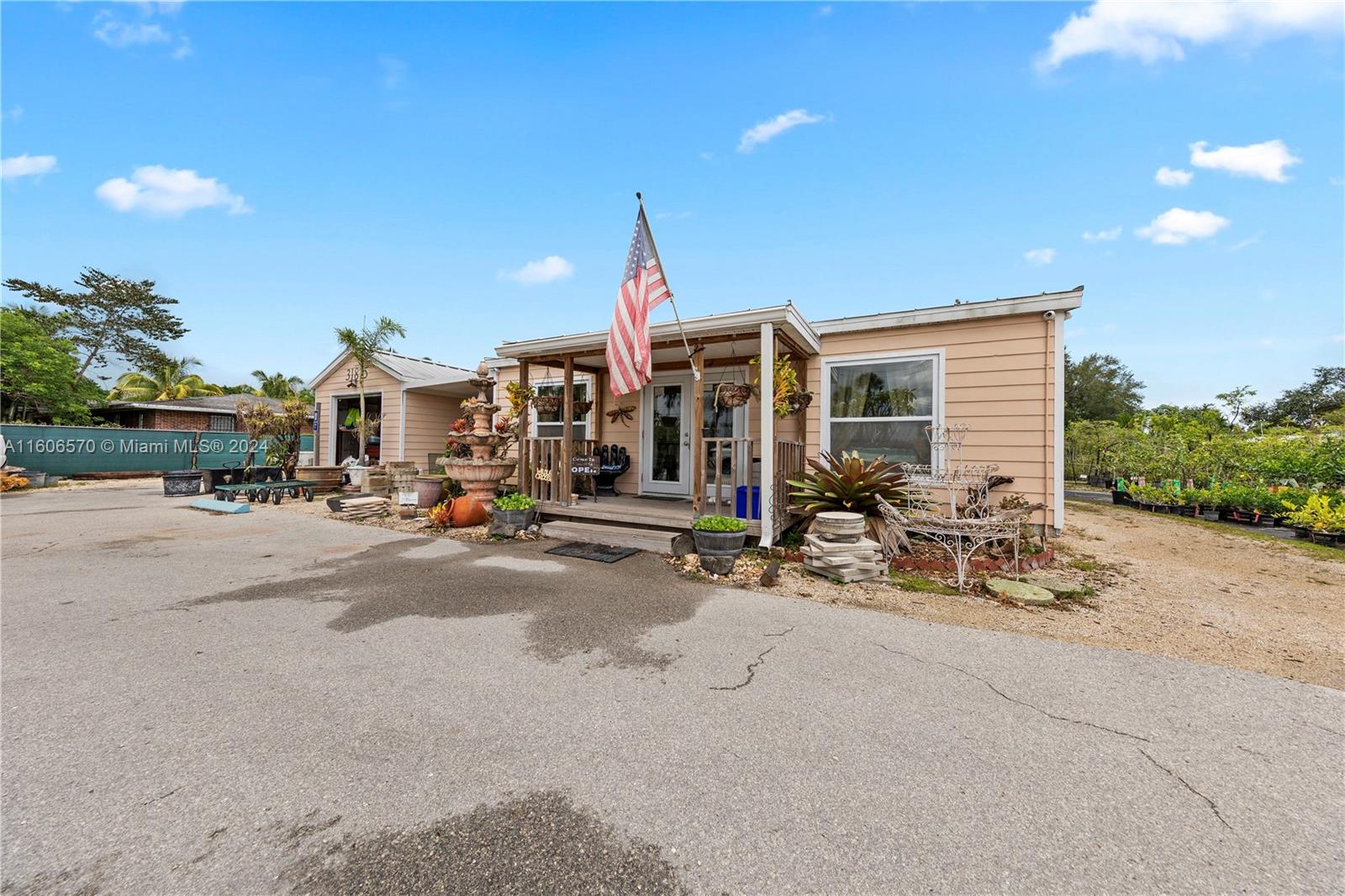 31875 SW 197th Ave, Homestead, Florida image 3