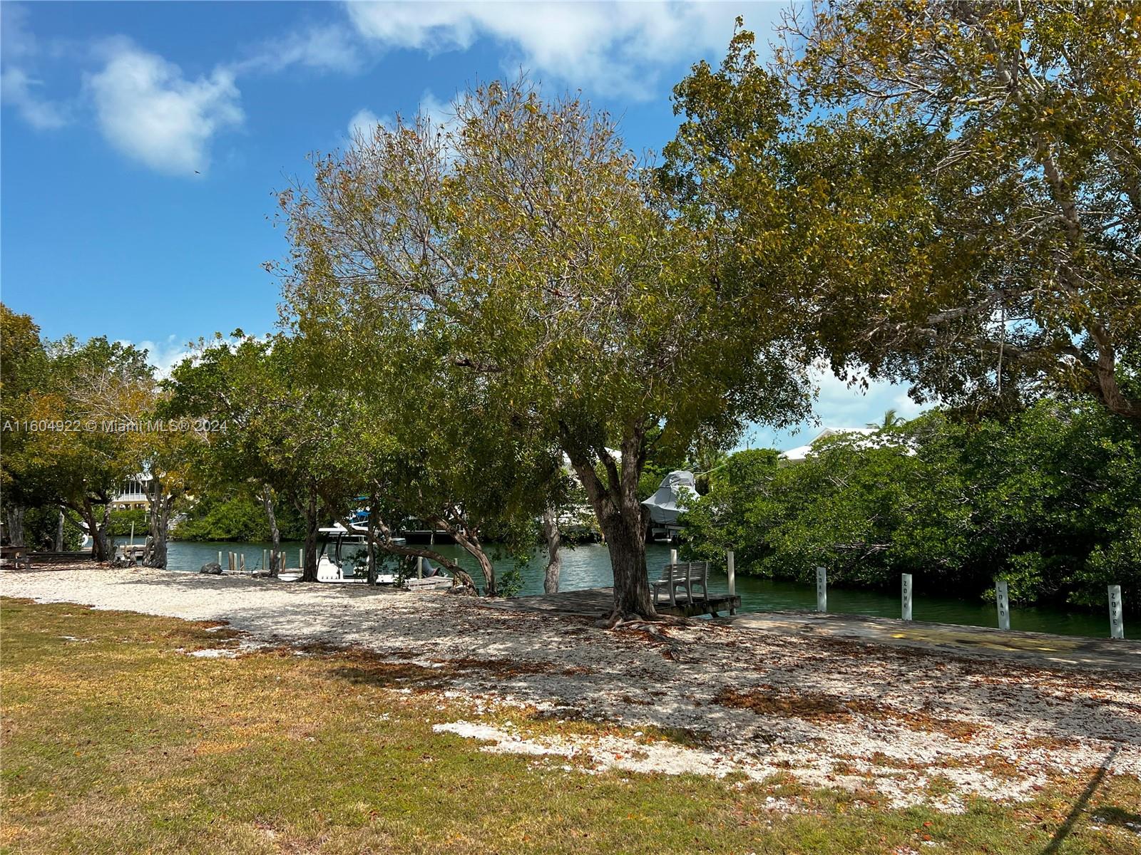 167 Pearl Ave, Tavernier, Florida image 12