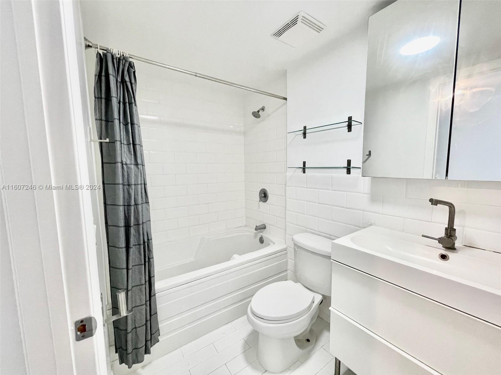 690 SW 1st Ct #2134, Miami FL 33130