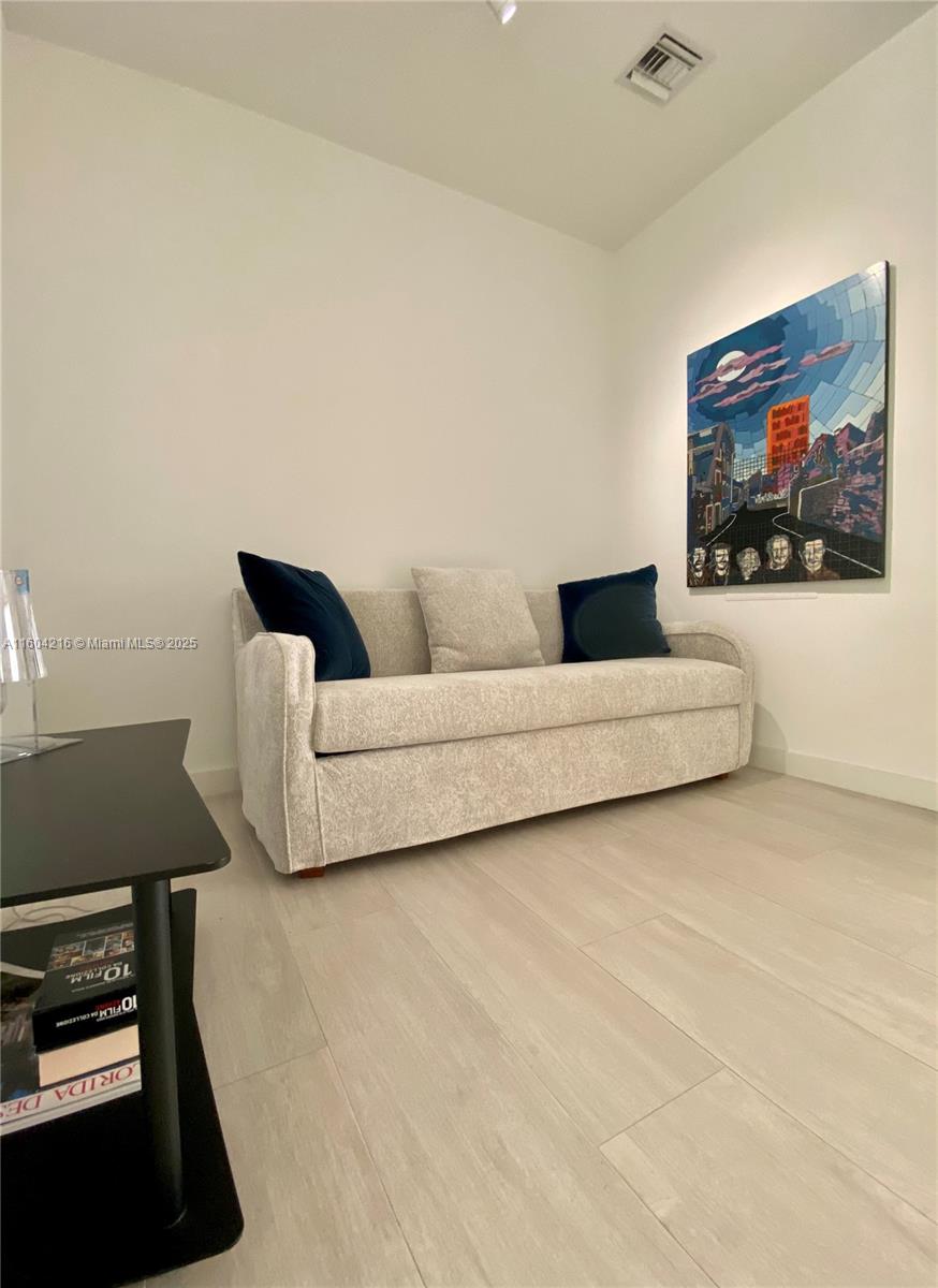 2831 S Bayshore Dr #1008, Miami FL 33133