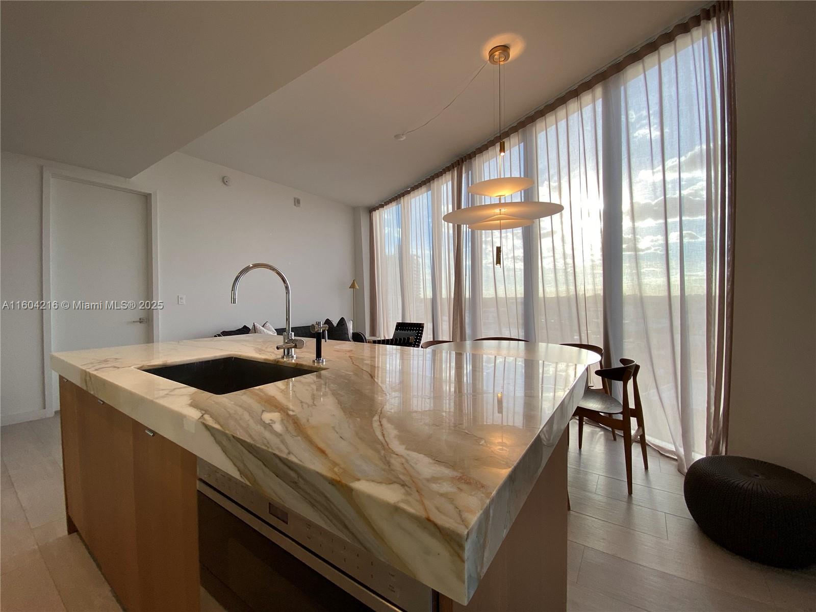 2831 S Bayshore Dr #1008, Miami FL 33133