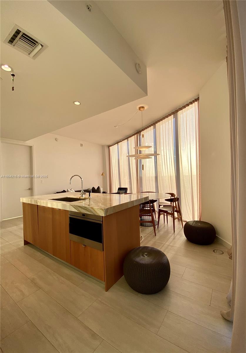 2831 S Bayshore Dr #1008, Miami FL 33133