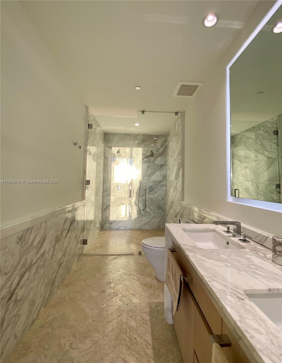 2831 S Bayshore Dr #1008, Miami FL 33133