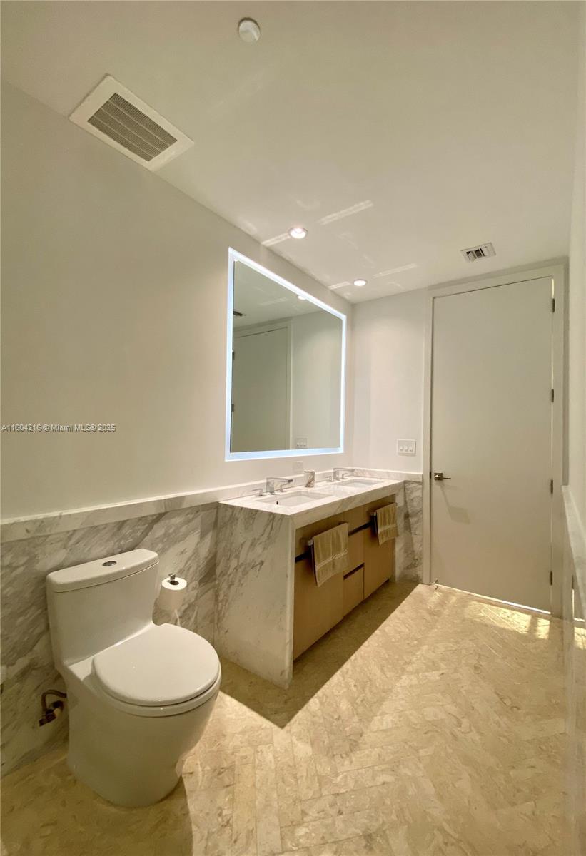 2831 S Bayshore Dr #1008, Miami FL 33133