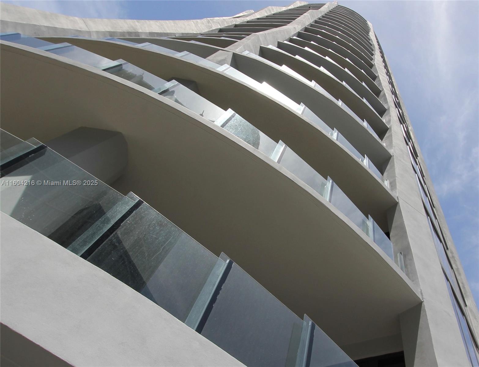 2831 S Bayshore Dr #1008, Miami FL 33133