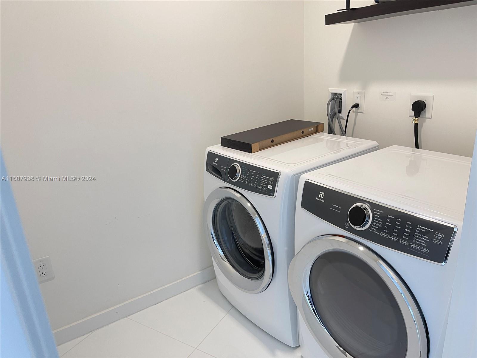 851 NE 1st Ave #1909, Miami FL 33132