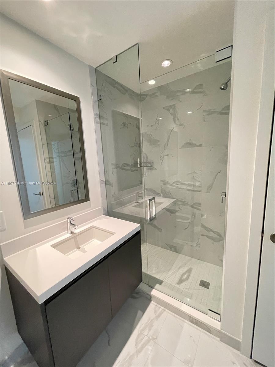 851 NE 1st Ave #1909, Miami FL 33132