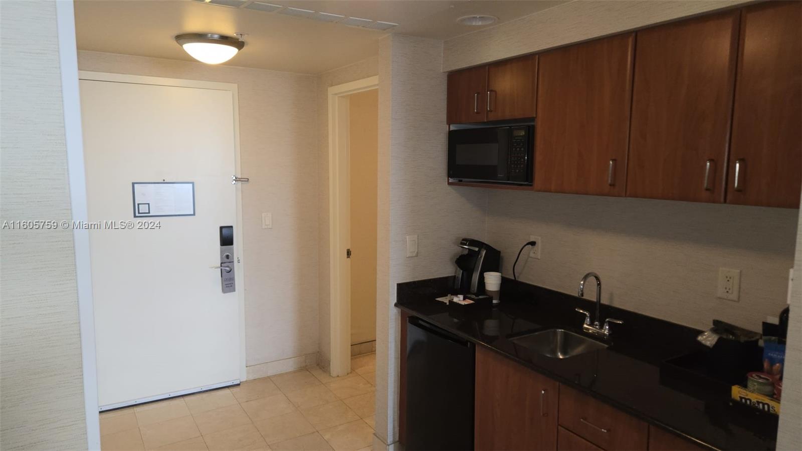 18001 Collins Ave #601, Sunny Isles Beach, Florida image 11