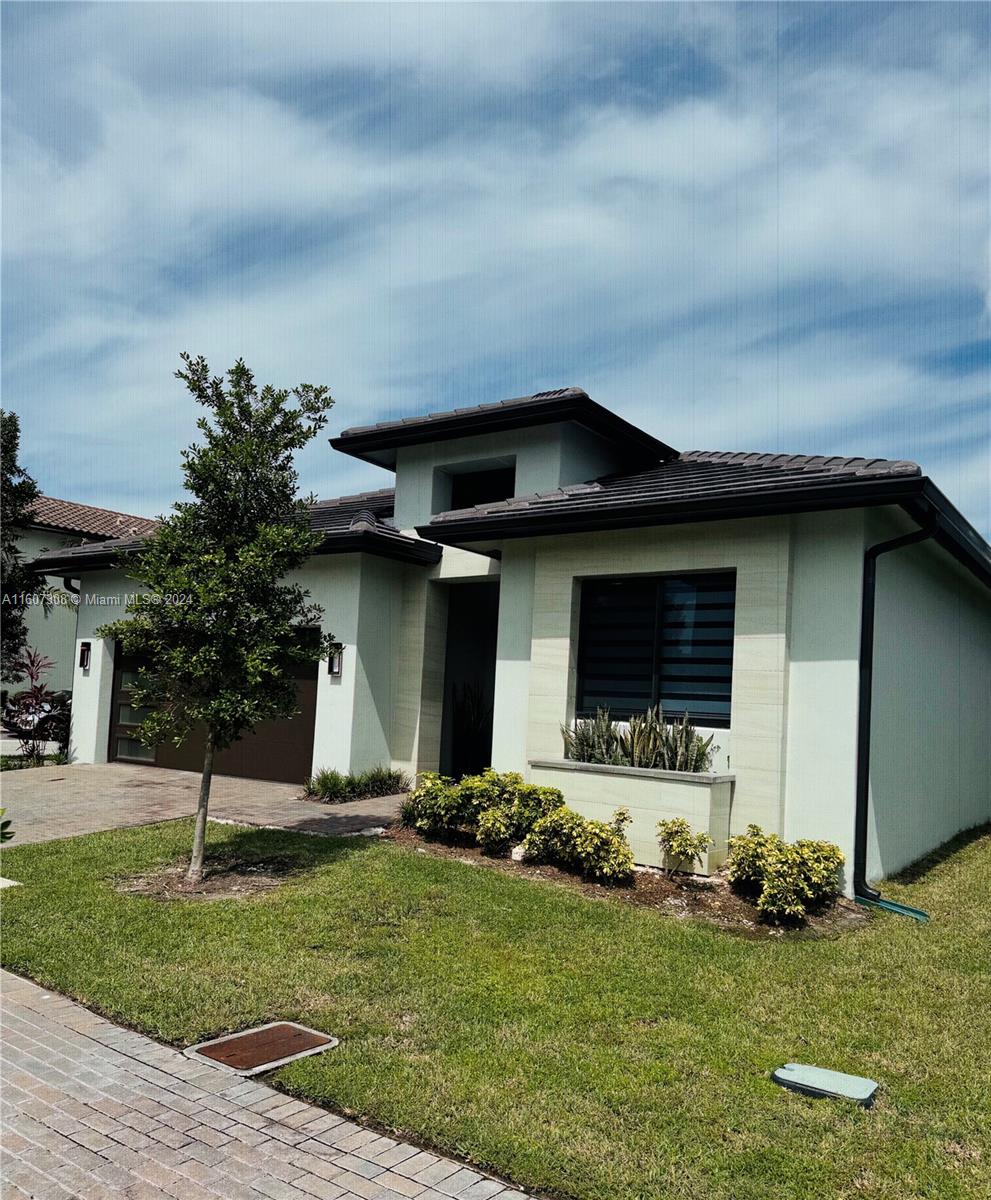 Residential, Doral, Florida image 39