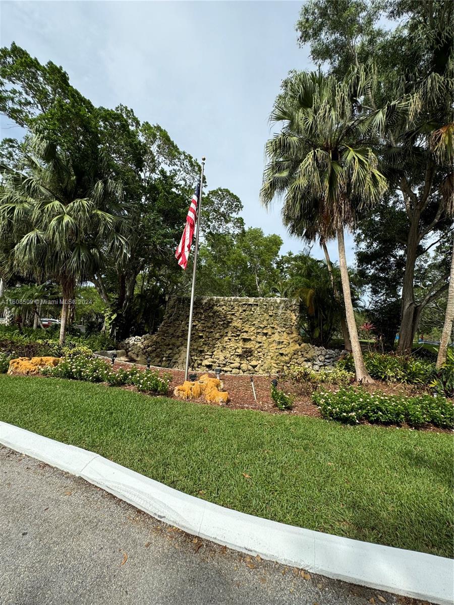 16325 Golf Club Rd #313, Weston, Florida image 23