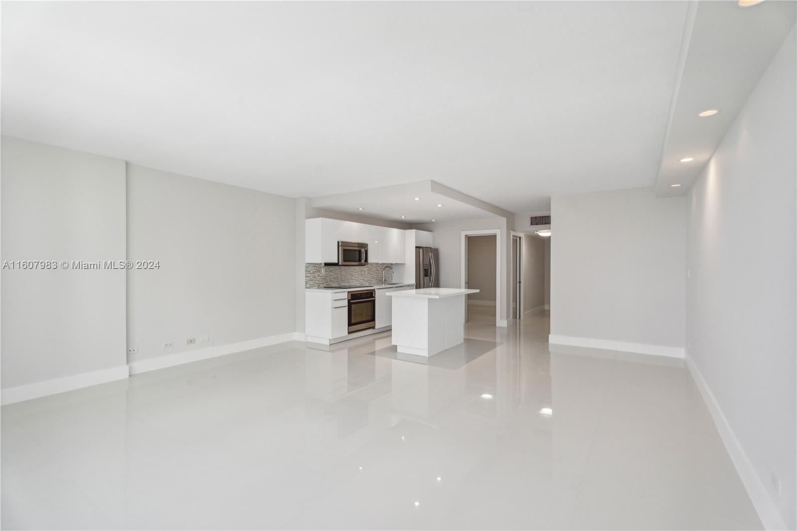 2301 Collins Ave #912, Miami Beach, Florida image 5